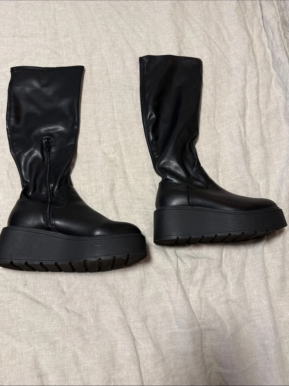 Steve Madden chunky platform